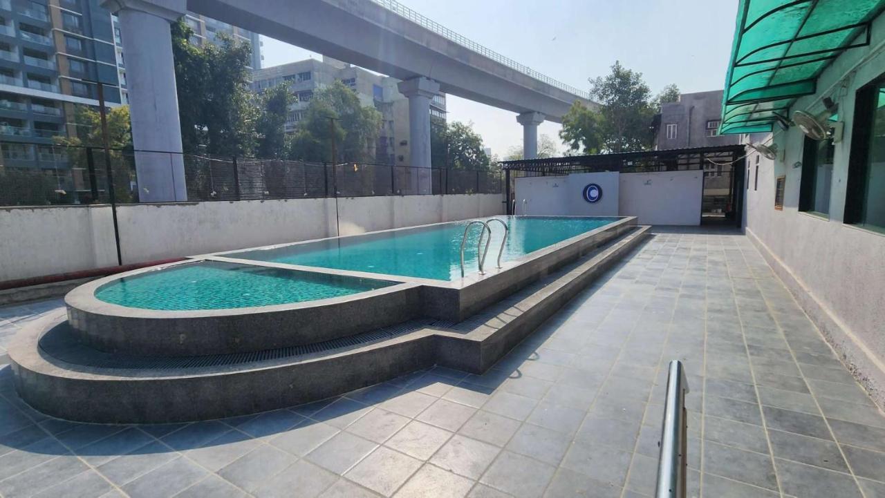 Apricot Hotel , Ahmedabad Exterior photo